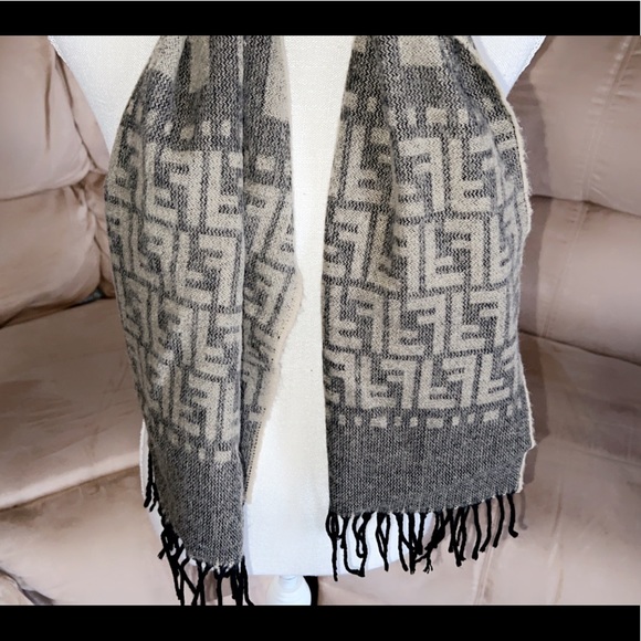 FENDI Wool Monogram Fringe Scarf - Picture 3 of 6